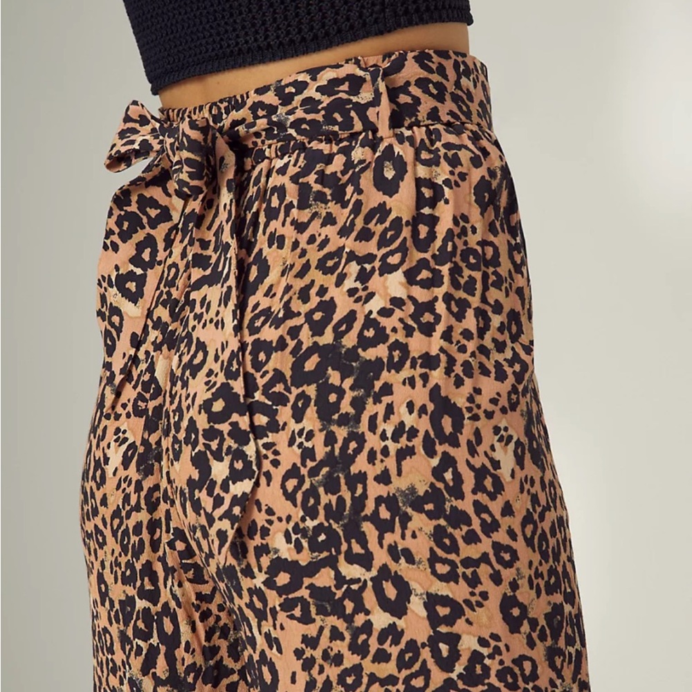 Aritzia Wilfred Faun Tan and Black Leopard Print Wide Leg Pant - cheetah print